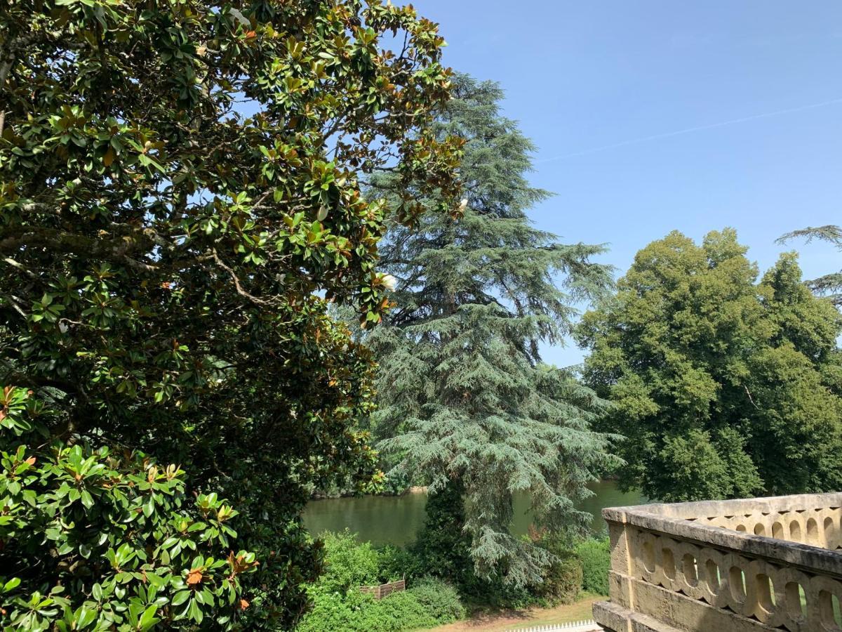 Отель Le Manoir De Bellerive Le Buisson-de-Cadouin Экстерьер фото