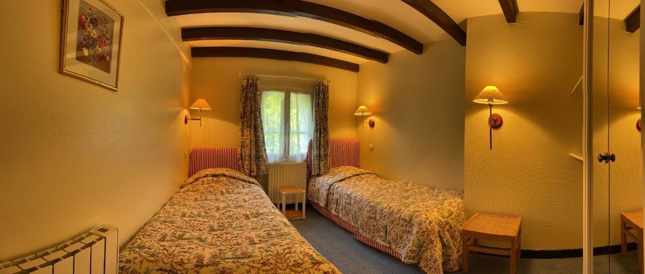 Отель Le Manoir De Bellerive Le Buisson-de-Cadouin Экстерьер фото