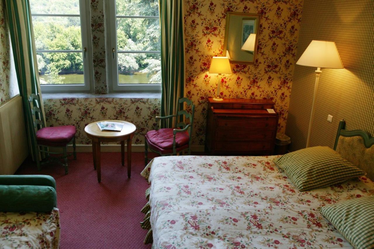 Отель Le Manoir De Bellerive Le Buisson-de-Cadouin Экстерьер фото